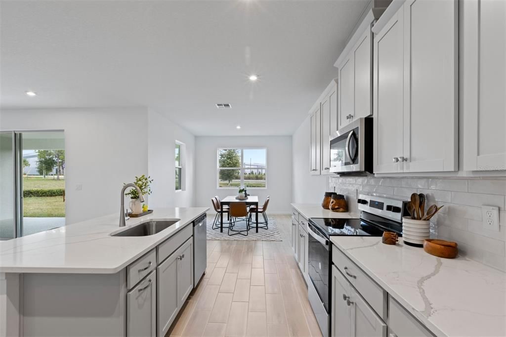 En Venta: $512,990 (3 camas, 2 baños, 2312 Pies cuadrados)