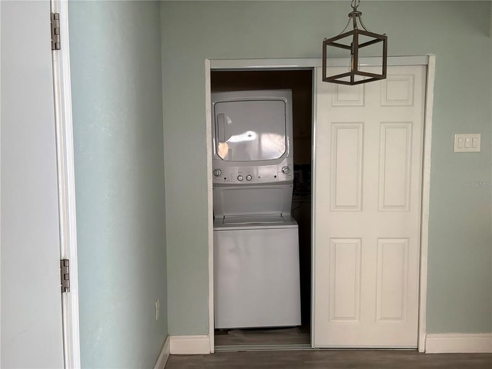For Rent: $1,500 (1 beds, 1 baths, 710 Square Feet)