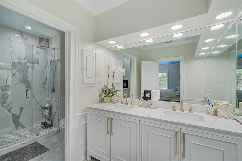 For Sale: $1,975,000 (4 beds, 4 baths, 4001 Square Feet)