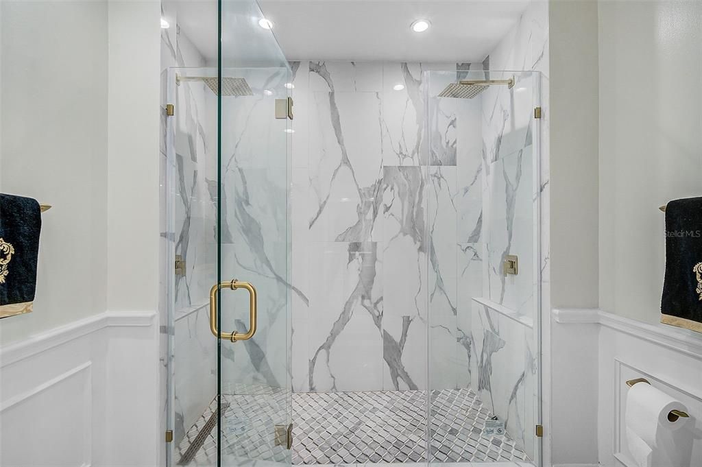 For Sale: $1,975,000 (4 beds, 4 baths, 4001 Square Feet)