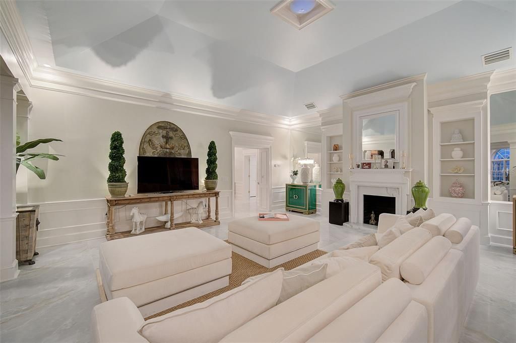 For Sale: $1,975,000 (4 beds, 4 baths, 4001 Square Feet)