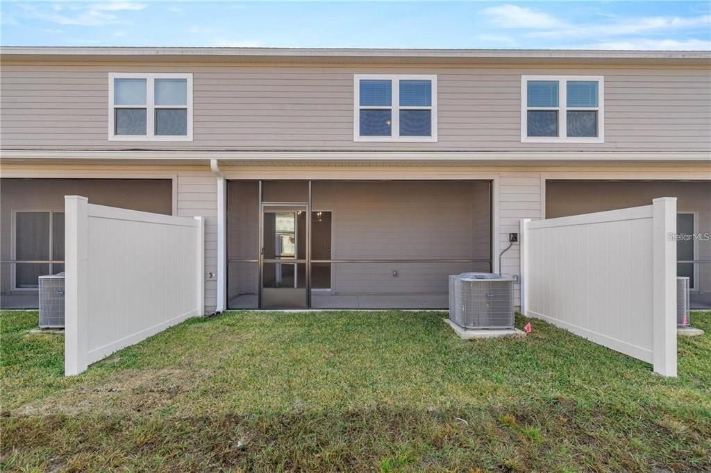 В аренду: $1,695 (3 спален, 2 ванн, 1707 Квадратных фут)