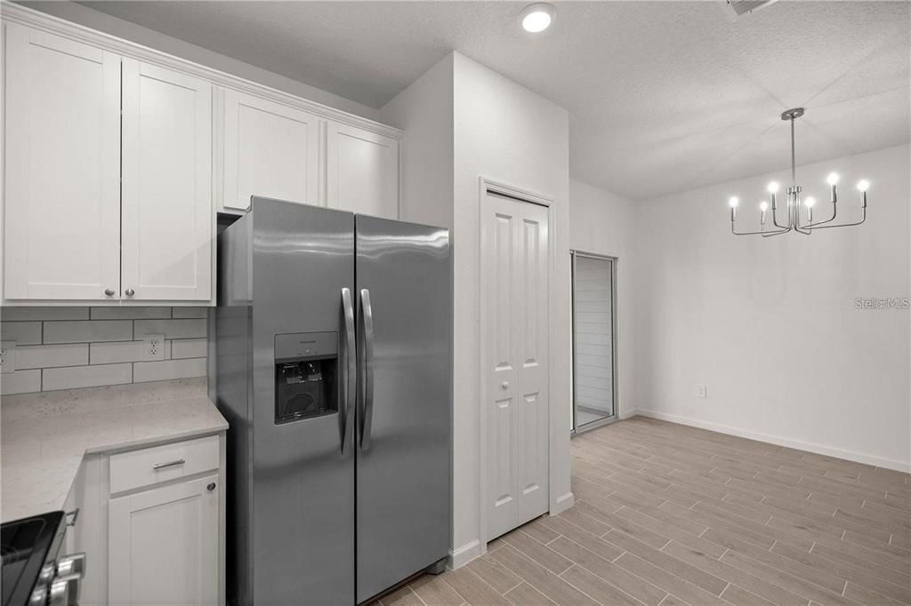 В аренду: $1,695 (3 спален, 2 ванн, 1707 Квадратных фут)