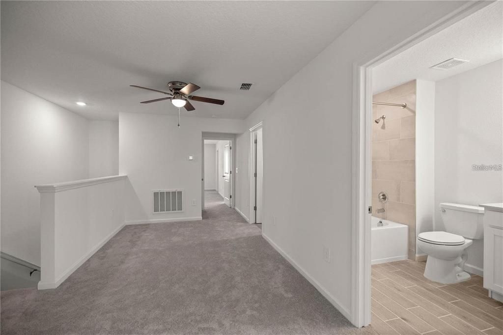 В аренду: $1,695 (3 спален, 2 ванн, 1707 Квадратных фут)