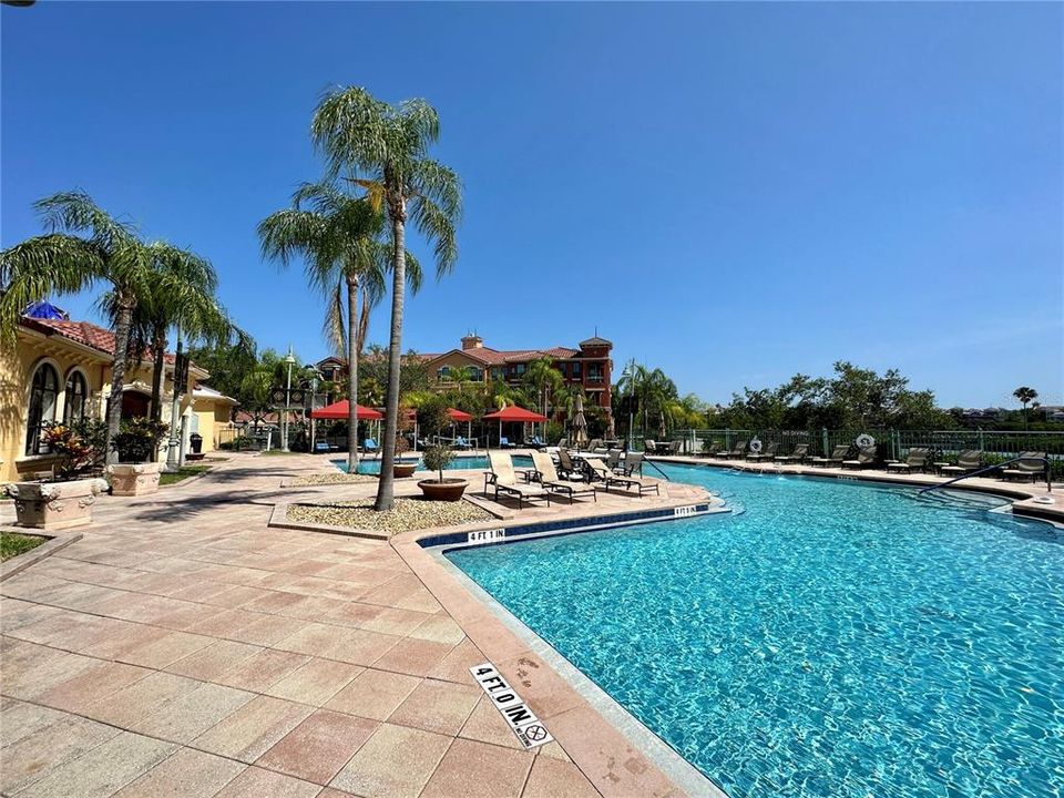 For Rent: $2,875 (2 beds, 2 baths, 1650 Square Feet)