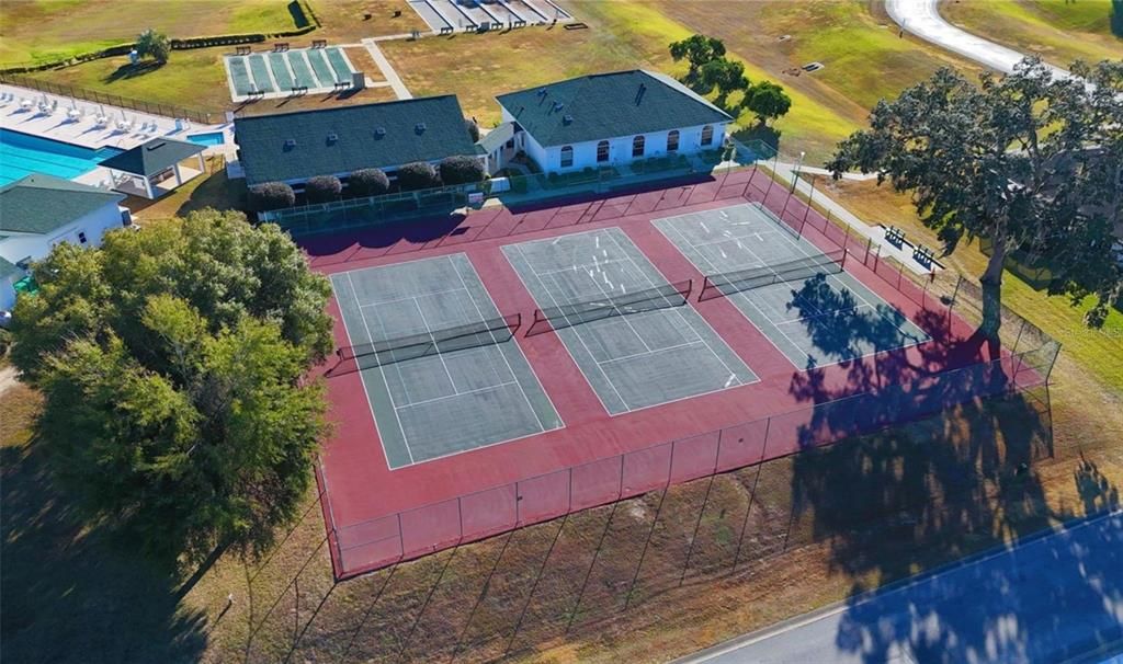 待售: $279,000 (3 贝兹, 2 浴室, 1640 平方英尺)