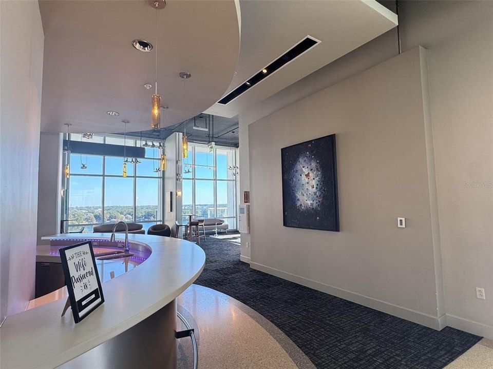 For Sale: $275,000 (1 beds, 1 baths, 520 Square Feet)