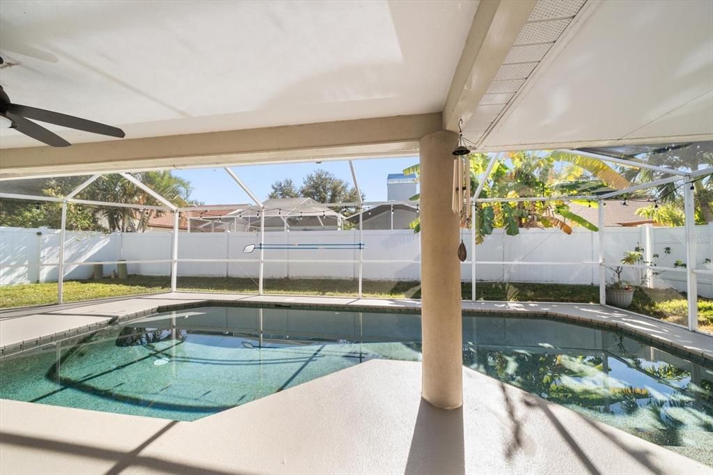 Active With Contract: $499,999 (3 beds, 2 baths, 1603 Square Feet)