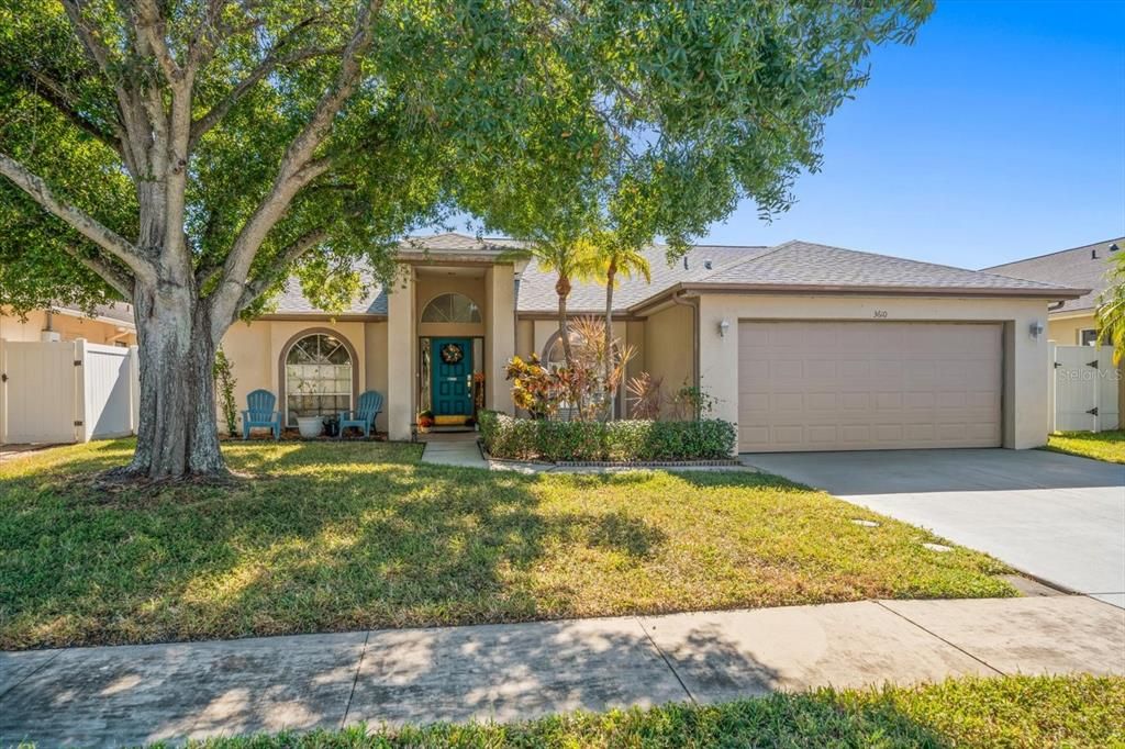 Active With Contract: $499,999 (3 beds, 2 baths, 1603 Square Feet)