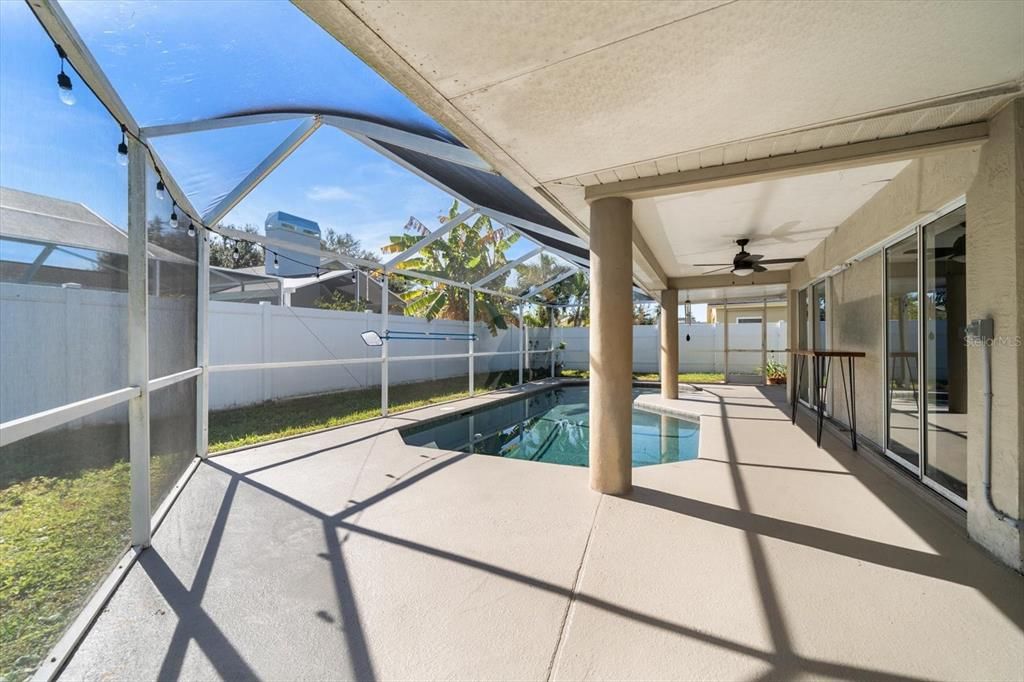 Active With Contract: $499,999 (3 beds, 2 baths, 1603 Square Feet)