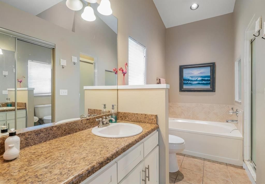 Active With Contract: $499,999 (3 beds, 2 baths, 1603 Square Feet)