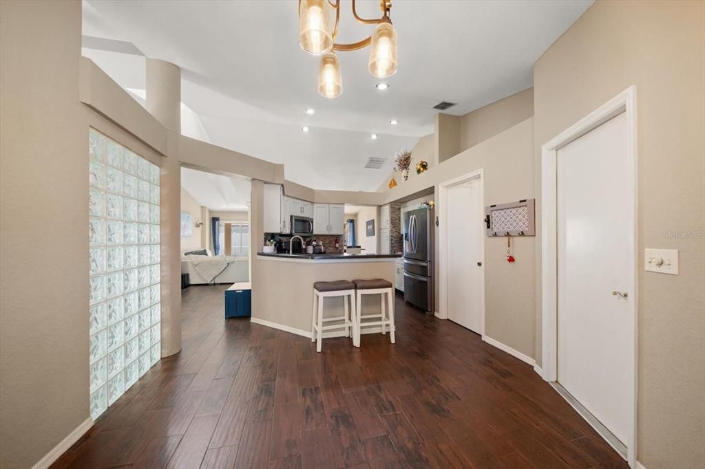 Active With Contract: $499,999 (3 beds, 2 baths, 1603 Square Feet)