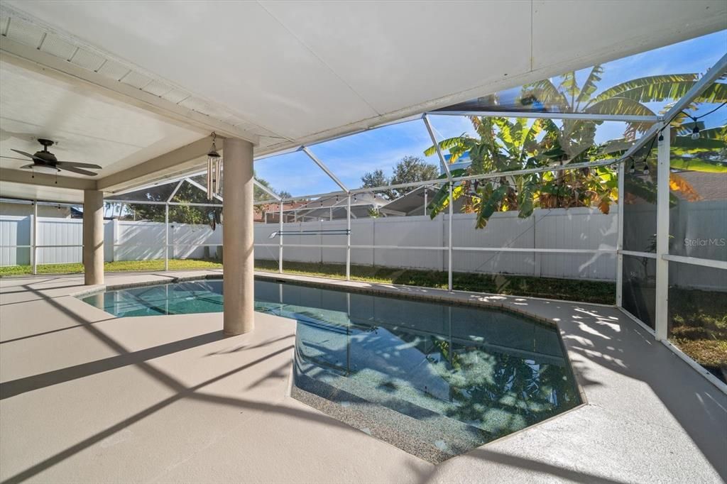 Active With Contract: $499,999 (3 beds, 2 baths, 1603 Square Feet)