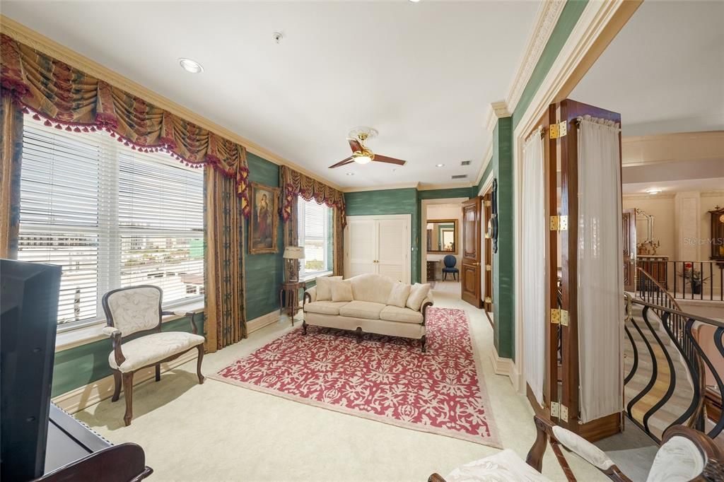 For Sale: $6,995,000 (4 beds, 3 baths, 7188 Square Feet)