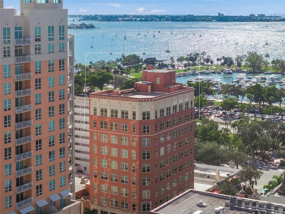 For Sale: $6,995,000 (4 beds, 3 baths, 7188 Square Feet)