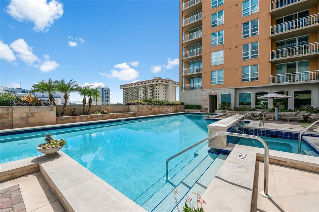 For Sale: $6,995,000 (4 beds, 3 baths, 7188 Square Feet)