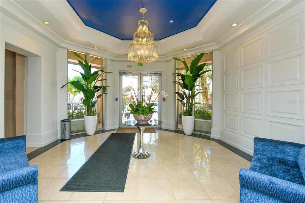 For Sale: $6,995,000 (4 beds, 3 baths, 7188 Square Feet)