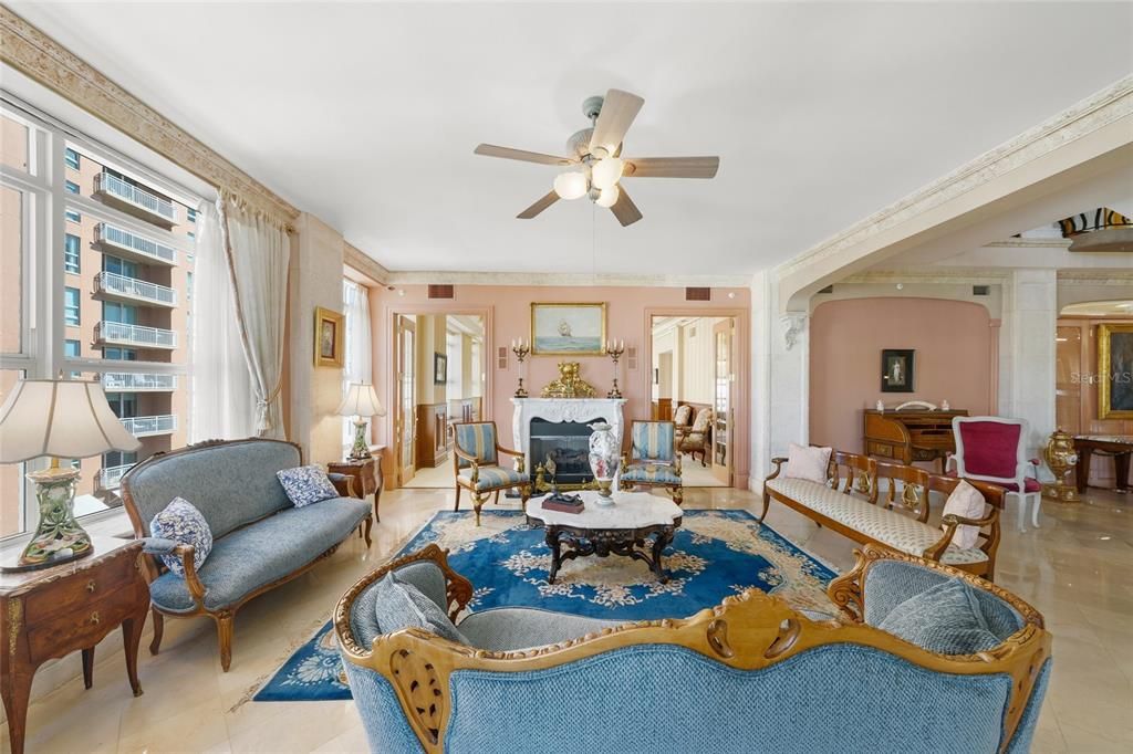 For Sale: $6,995,000 (4 beds, 3 baths, 7188 Square Feet)