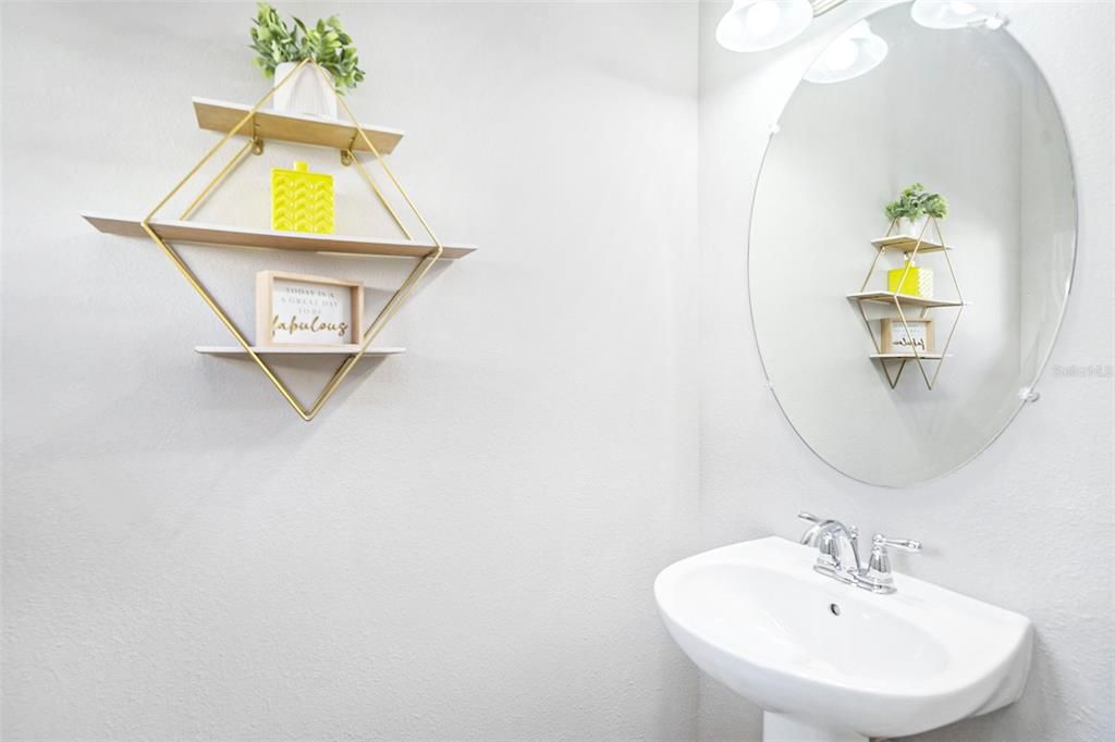 For Sale: $335,000 (3 beds, 2 baths, 1525 Square Feet)