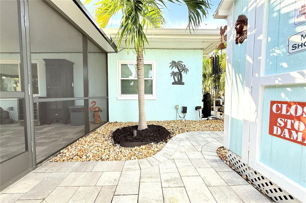 Под контрактом: $629,000 (4 спален, 2 ванн, 1666 Квадратных фут)