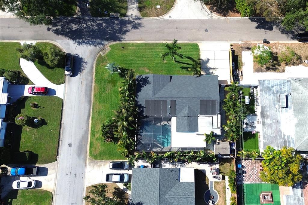 Под контрактом: $629,000 (4 спален, 2 ванн, 1666 Квадратных фут)