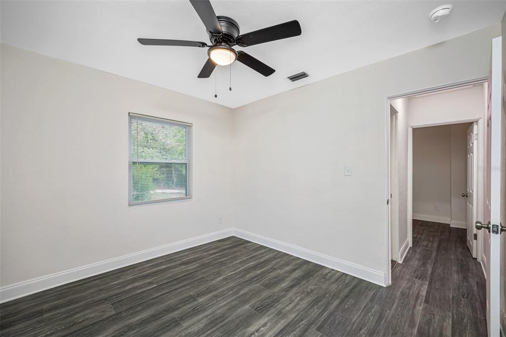 For Rent: $2,350 (2 beds, 2 baths, 1096 Square Feet)