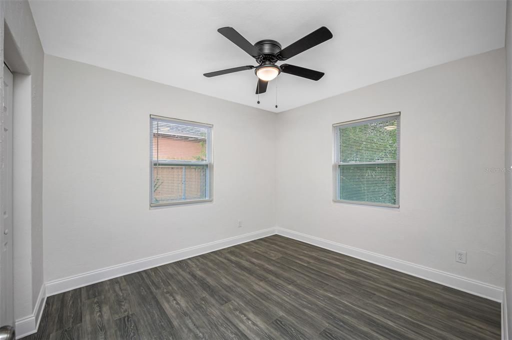 For Rent: $2,350 (2 beds, 2 baths, 1096 Square Feet)