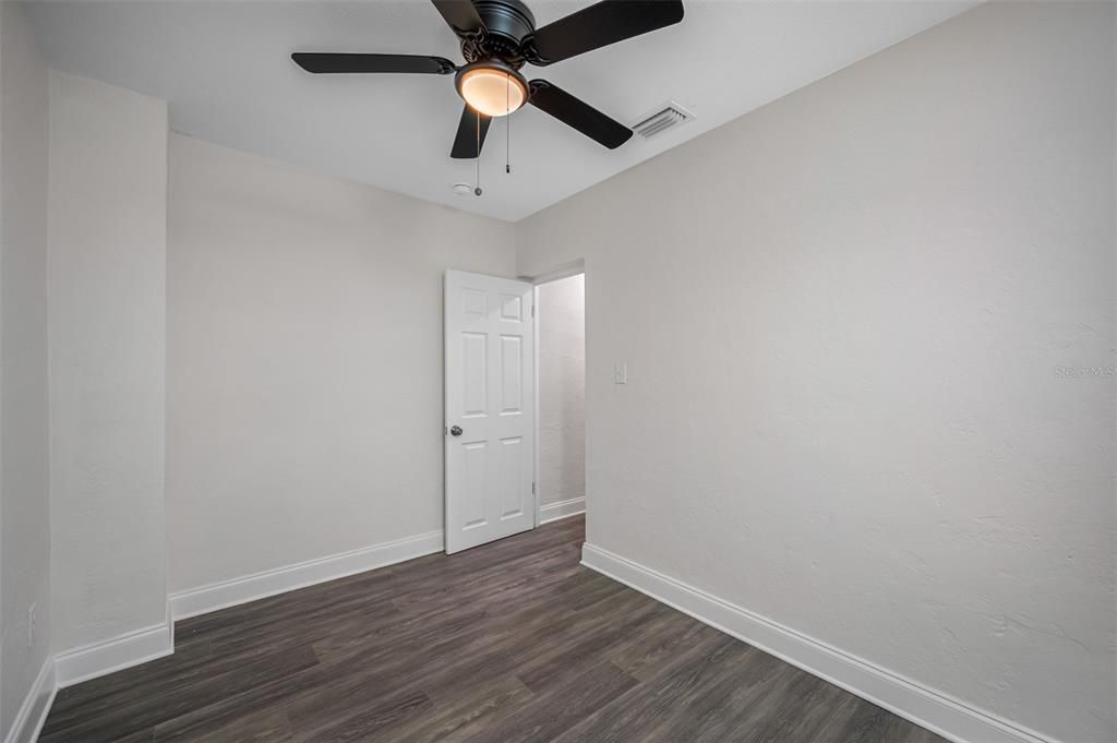 For Rent: $2,350 (2 beds, 2 baths, 1096 Square Feet)