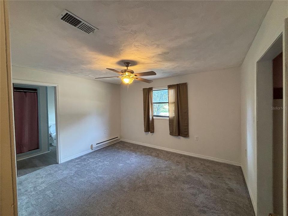 En Venta: $199,000 (2 camas, 2 baños, 1170 Pies cuadrados)