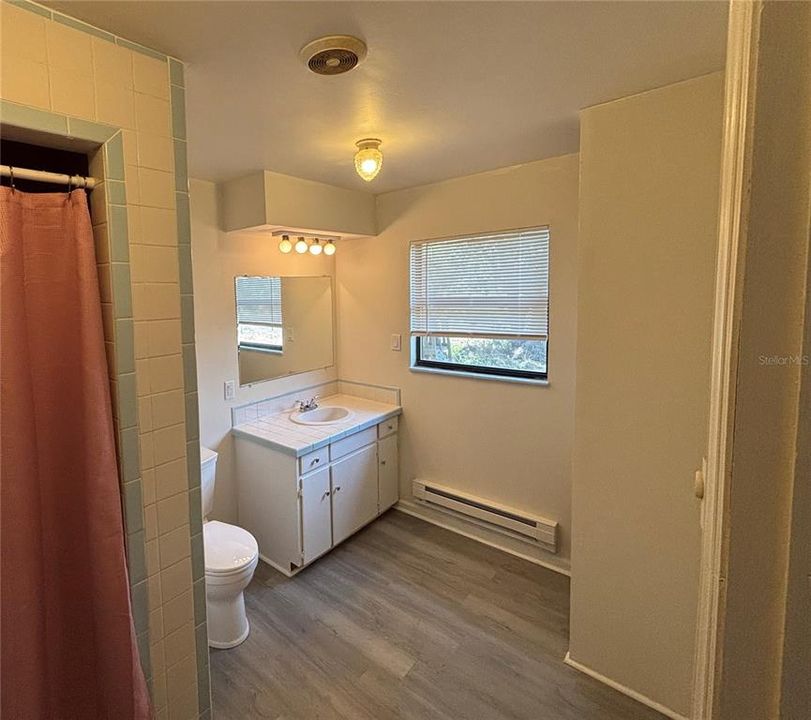 En Venta: $199,000 (2 camas, 2 baños, 1170 Pies cuadrados)