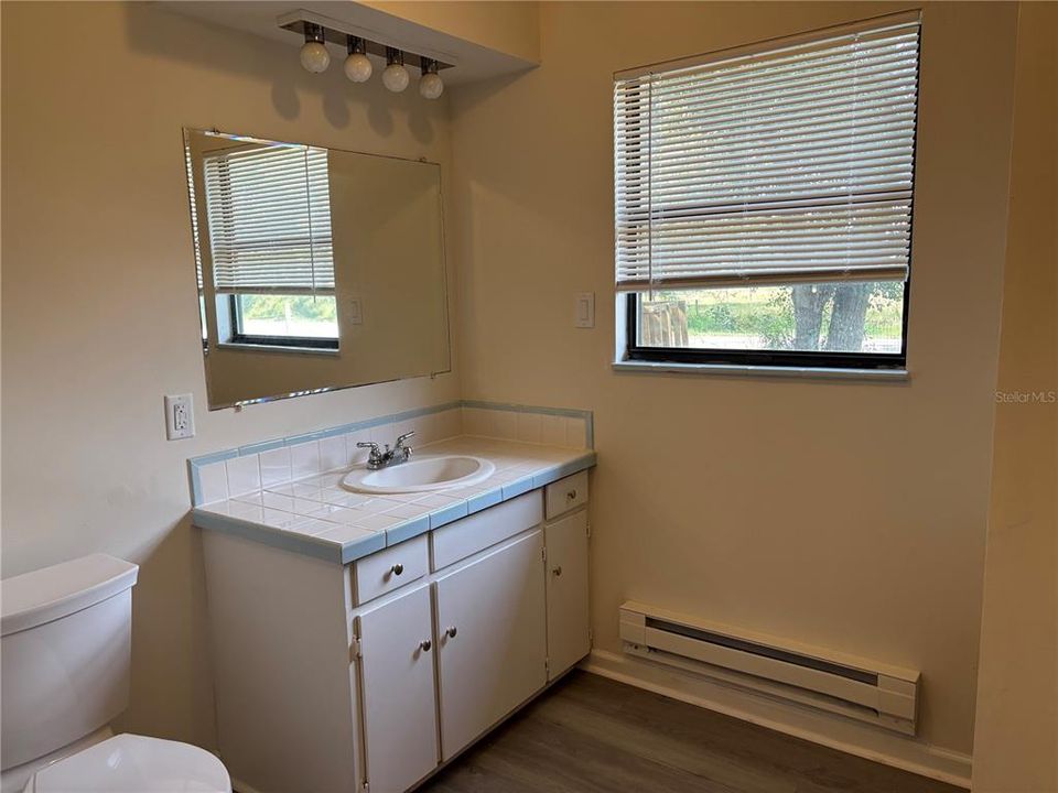 En Venta: $199,000 (2 camas, 2 baños, 1170 Pies cuadrados)