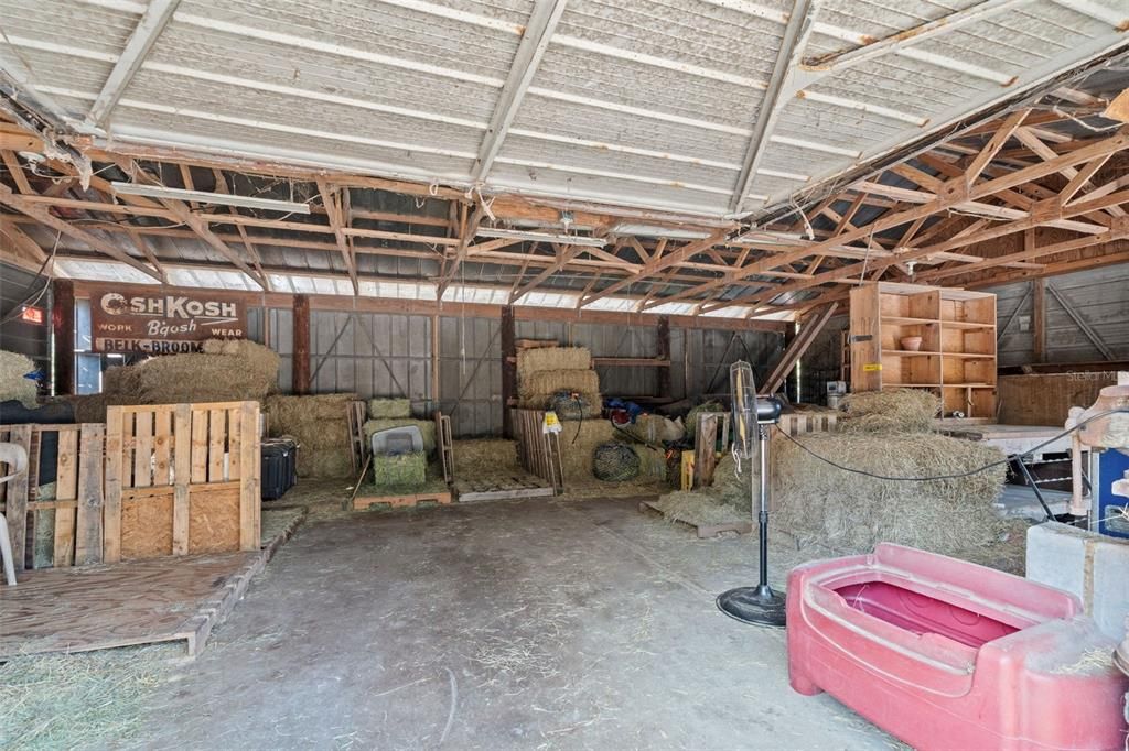 For Sale: $1,750,000 (3 beds, 2 baths, 2085 Square Feet)