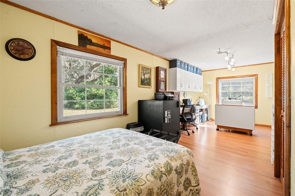 For Sale: $1,750,000 (3 beds, 2 baths, 2085 Square Feet)