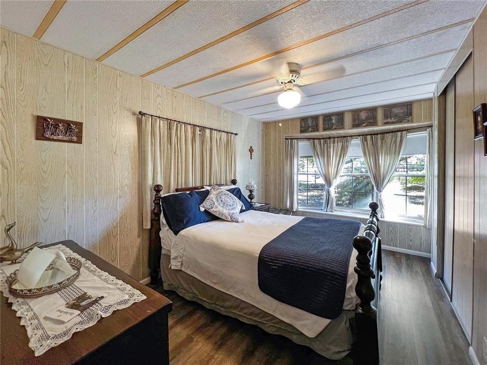 For Sale: $1,750,000 (3 beds, 2 baths, 2085 Square Feet)