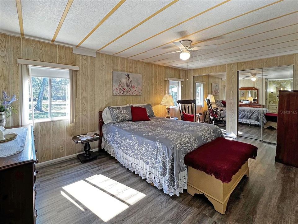 For Sale: $1,750,000 (3 beds, 2 baths, 2085 Square Feet)