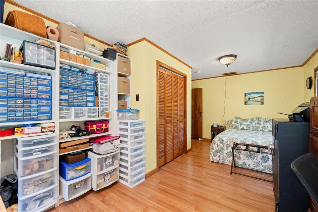 For Sale: $1,750,000 (3 beds, 2 baths, 2085 Square Feet)