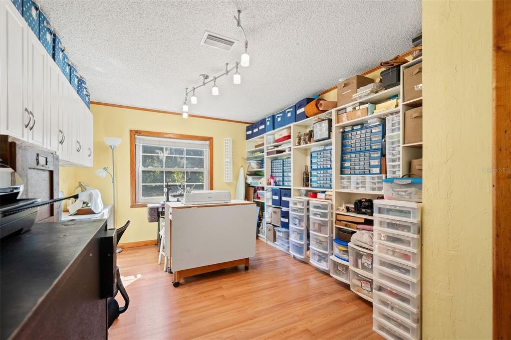 For Sale: $1,750,000 (3 beds, 2 baths, 2085 Square Feet)