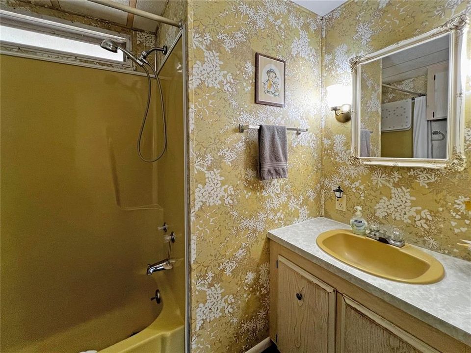 For Sale: $1,750,000 (3 beds, 2 baths, 2085 Square Feet)