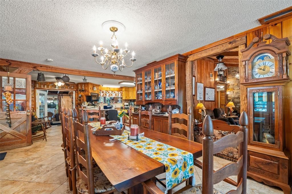 For Sale: $1,750,000 (3 beds, 2 baths, 2085 Square Feet)