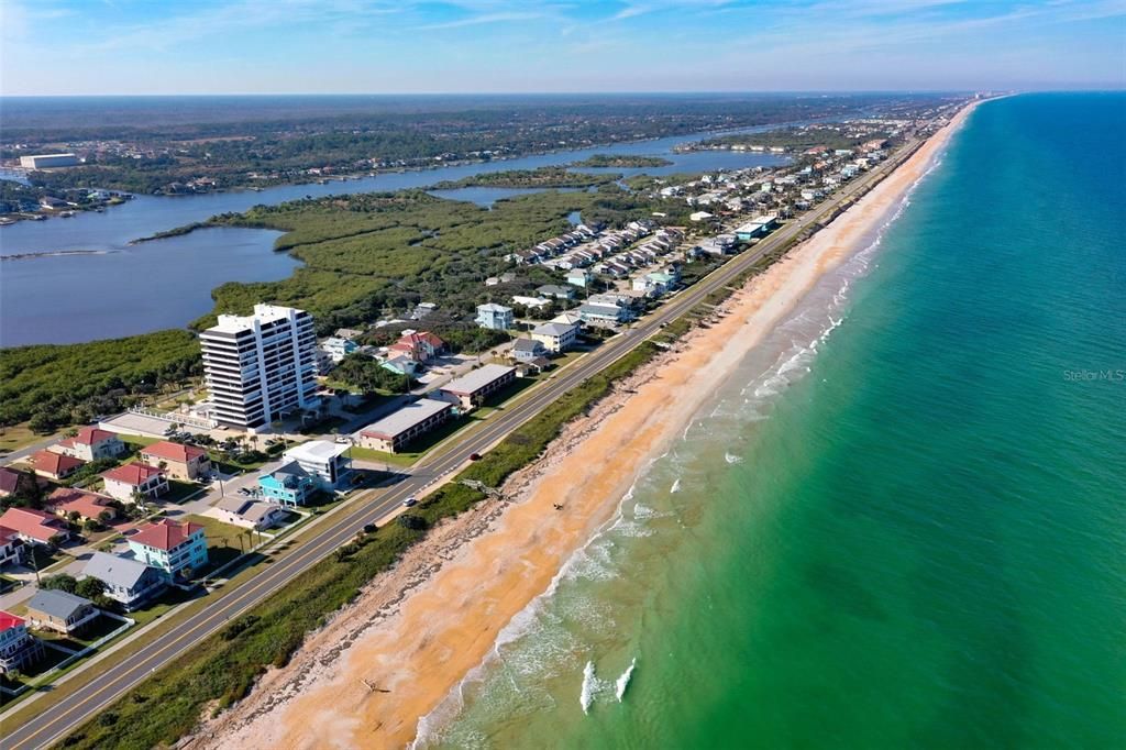 For Sale: $539,000 (2 beds, 2 baths, 1215 Square Feet)