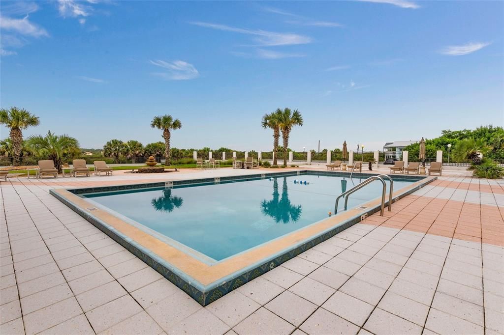 For Sale: $539,000 (2 beds, 2 baths, 1215 Square Feet)