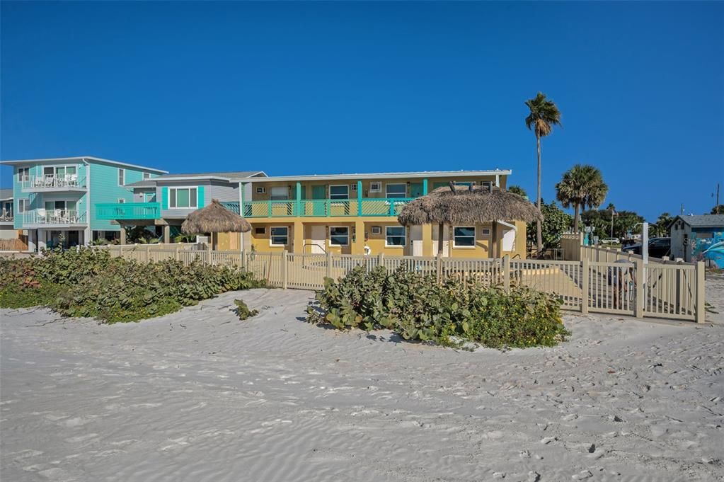 待售: $549,000 (1 贝兹, 1 浴室, 330 平方英尺)