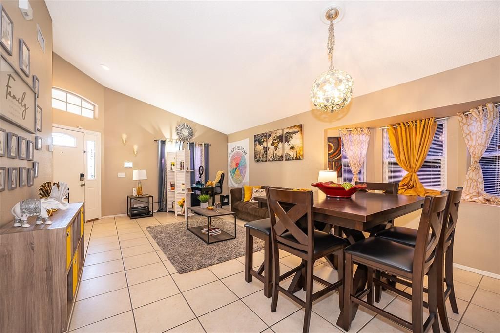 For Sale: $329,900 (3 beds, 2 baths, 1740 Square Feet)