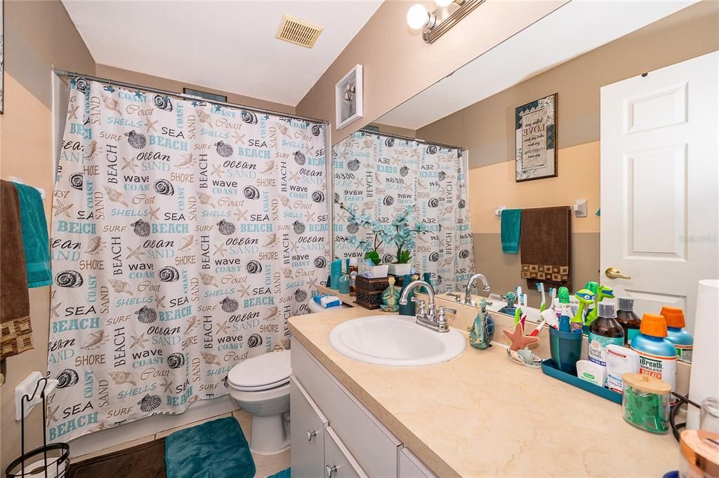 For Sale: $329,900 (3 beds, 2 baths, 1740 Square Feet)