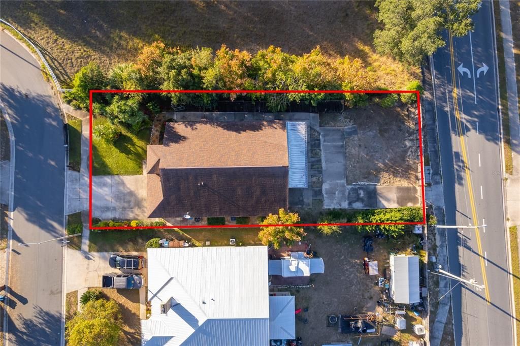 For Sale: $329,900 (3 beds, 2 baths, 1740 Square Feet)