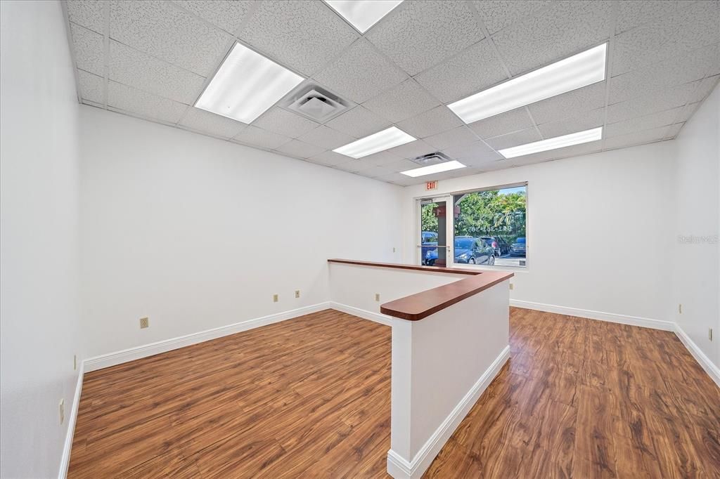 En Venta: $339,900 (0 camas, 0 baños, 1017 Pies cuadrados)