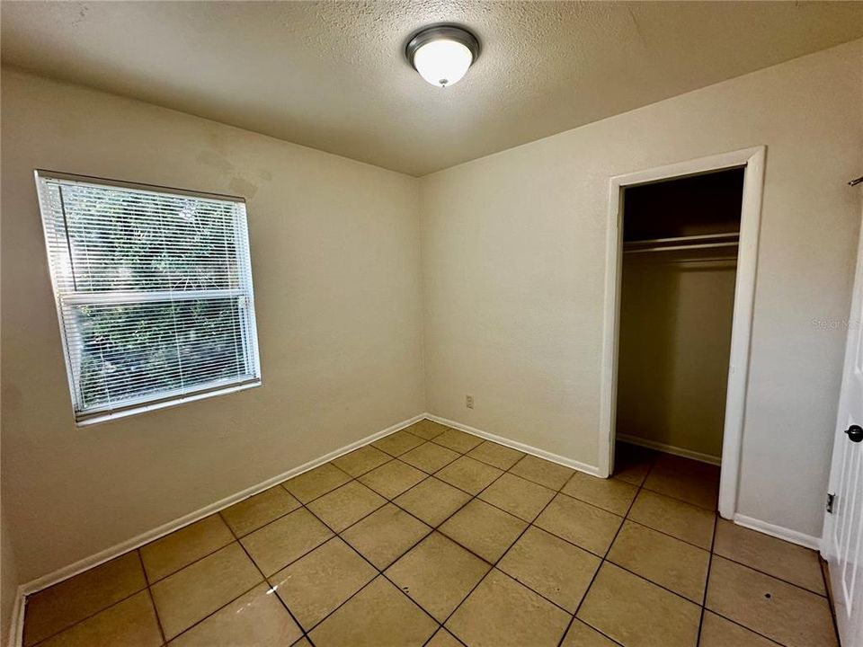 出租: $1,850 (3 贝兹, 2 浴室, 1200 平方英尺)