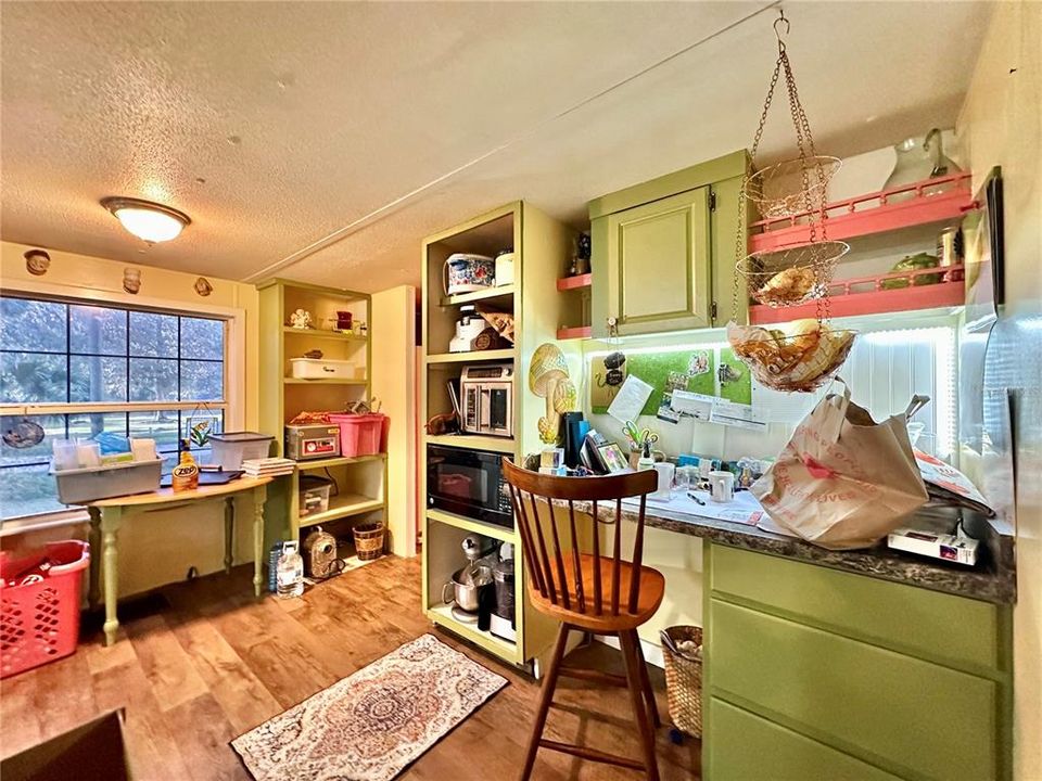 待售: $135,000 (3 贝兹, 2 浴室, 1620 平方英尺)