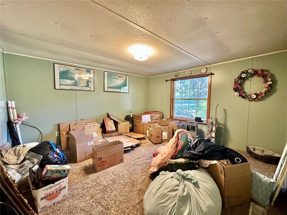 待售: $135,000 (3 贝兹, 2 浴室, 1620 平方英尺)