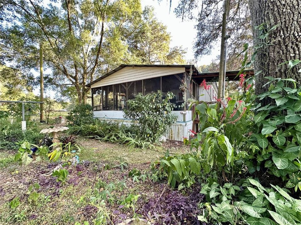 待售: $135,000 (3 贝兹, 2 浴室, 1620 平方英尺)